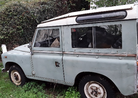 Land Rover 2300 Petrol